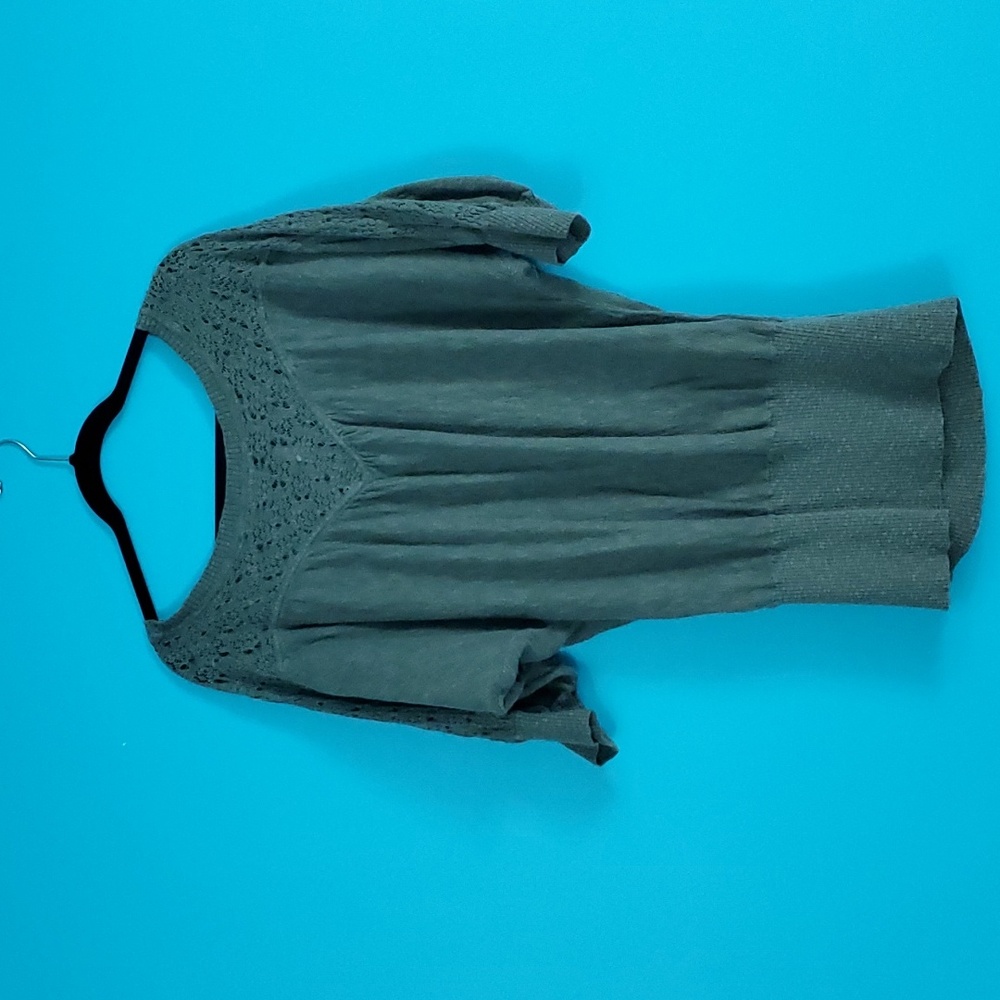 Kensie shirt - Size Large